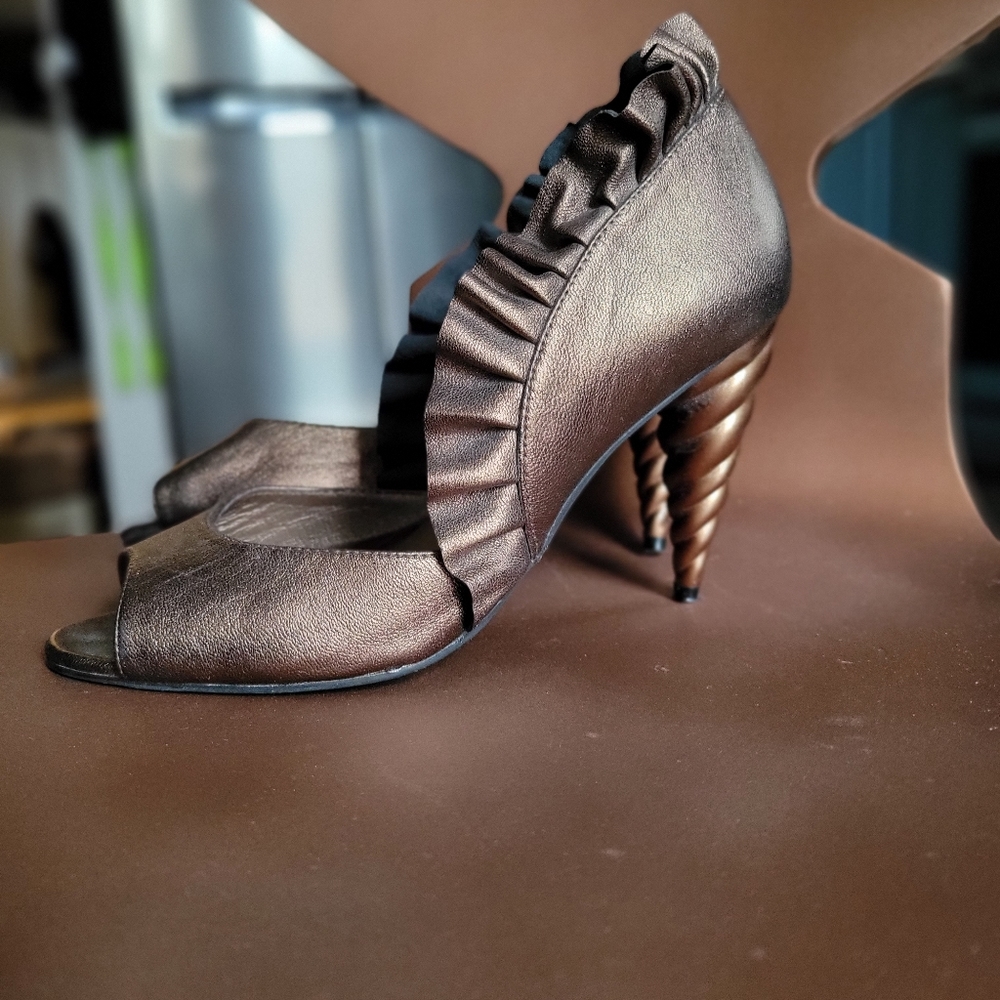Jeffery Campbell Spiral Heels in Bronze Havana Last